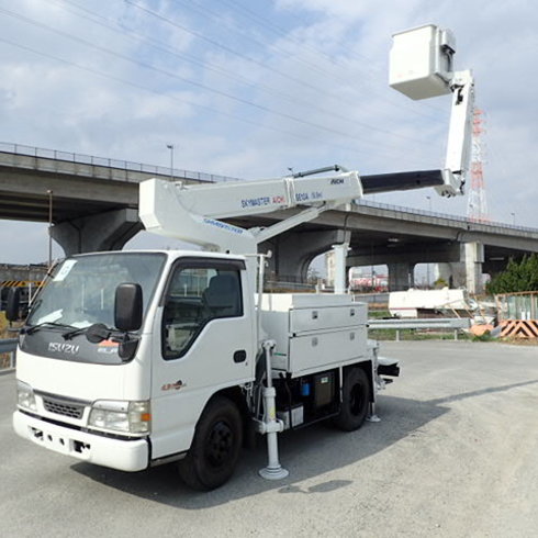 アイチSE10A  屈伸式ブーム