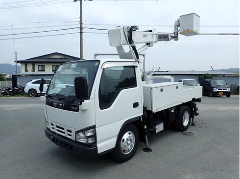 イスズエルフ 高所作業車