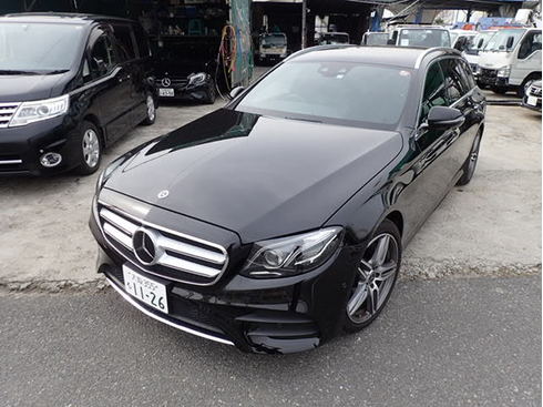 メルセデス　ベンツ Eクラス ステーションワゴン E220d アバンギャルド スポーツ