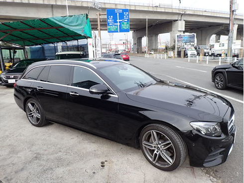 メルセデス　ベンツ Eクラス ステーションワゴン E220d アバンギャルド スポーツ