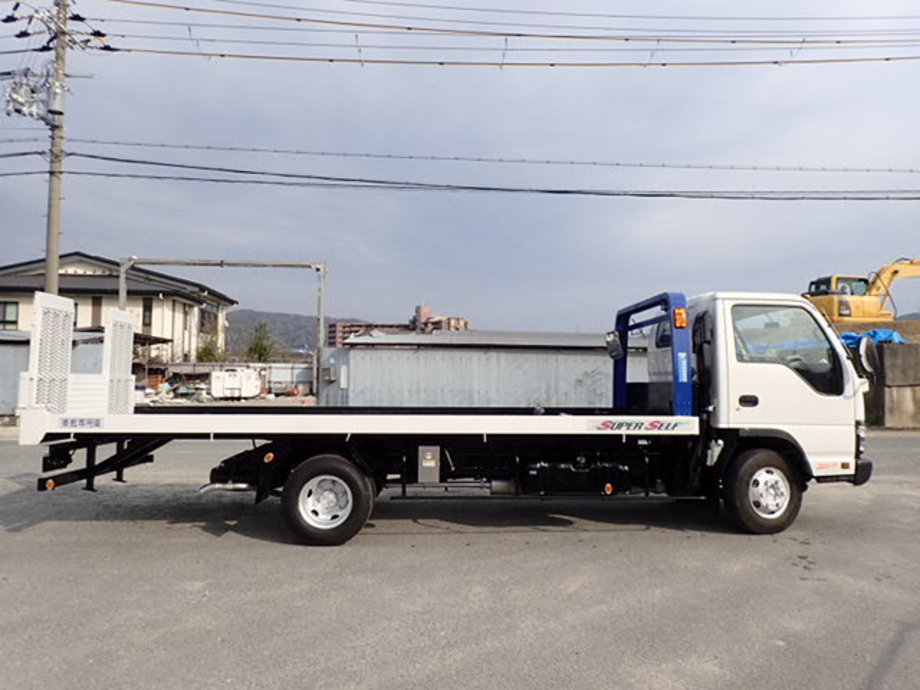 レンタルキャリアカー 積載車 重機運搬車 農機具運搬車 荷台長さ570ｃｍ 積載3 45t 1日円 税別 トラック レンタル リース スタッフblog 大阪の再生中古トラック専門店 販売 買取 トラック１２３