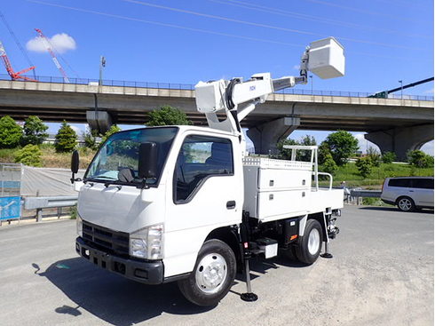 アイチSK10B　高所作業車　全塗装済　9.7M