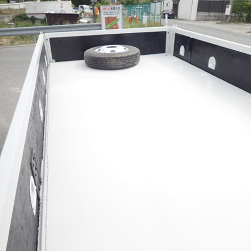 トラック荷台　トラック架装　有限会社フリーマーケット123　