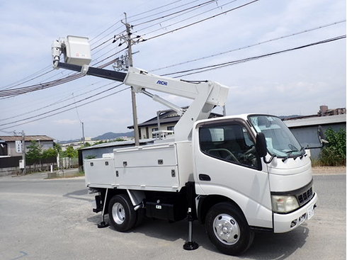 H18 トヨタ トヨエース 高所作業車 アイチsk10b 9 7m 全塗装済 車検r4 9 9まで 通信工事 看板設置などに 車両型式 Pb Xzu301a エンジン型式 S05d 高所作業車 中古トラックを探す 大阪の再生中古トラック専門店 販売 買取 トラック１２３