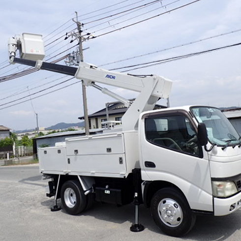 トヨタトヨエース　トヨタダイナ　レンタル高所作業車　大阪中古トラック　全塗装済