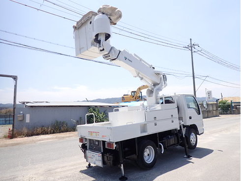 電工仕様の高所作業車中古販売 H15イスズエルフ タダノat 110te 11m 車両型式 Kr Nkr81epウインチ付 車両全塗装済 高所作業車 中古トラックを探す 大阪の再生中古トラック専門店 販売 買取 トラック１２３