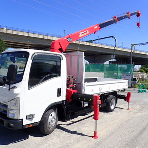 車両の全塗装終わりました！H22 日産アトラス(イスズエルフOEM) 2.5t