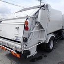 圧縮板式塵芥車