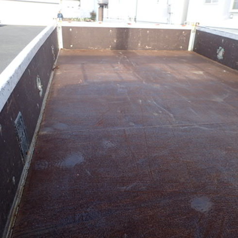 トラック荷台　鳥居ウマ　セイコーラック　アオリ穴　荷台下工具箱