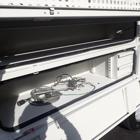 電気通信工事バケット車