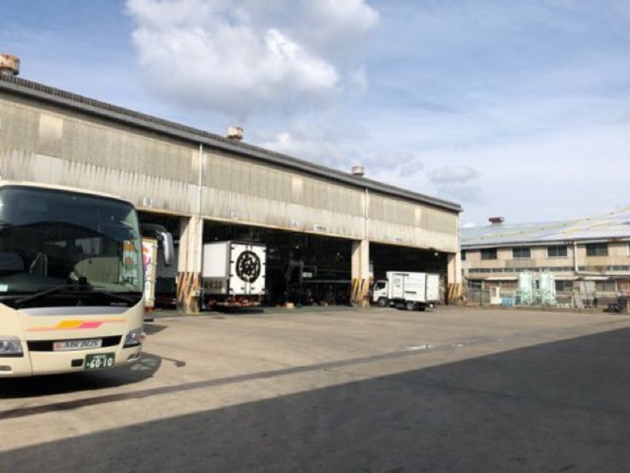 三菱ふそうトラック バス株式会社近畿ふそう 寝屋川支店 営業 寝屋川市池田中町 大型車販売 電話番号 072 828 1111 ｉタウンページ