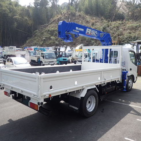 クレーン付トラック