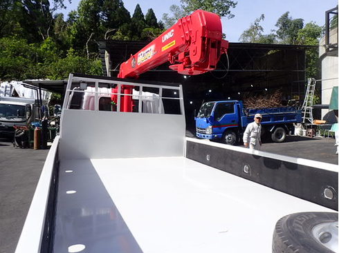 L380 床鉄板　アオリ穴　水平チェーン　アングル補強