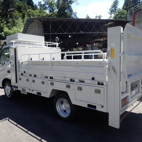 H18 トヨタダイナ 2t 平ボディ 床下収納車 垂直パワーゲート付