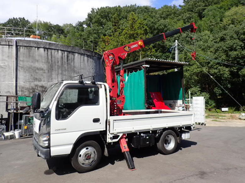 なかなか入庫少ない、横置 ポップアップ式クレーン ラジコン付！H17