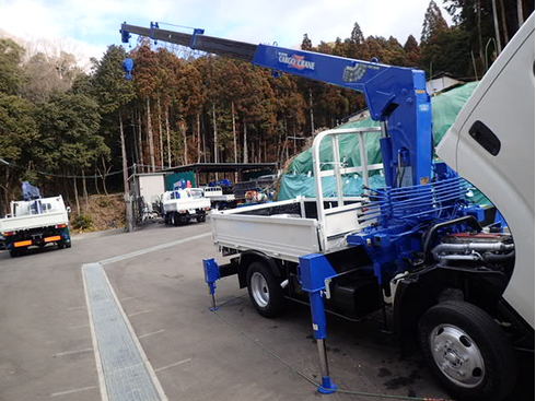 リアアウトリガ 造園・石屋さんなど】H17 トヨタ トヨエース 2t