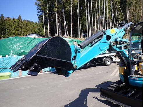 クレーン　ダンプ　パッカー 重機　バキュームカー