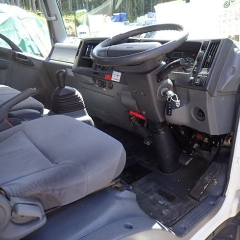 全国販売　高品質　はたらく車　ユニック車　タダノクレーン