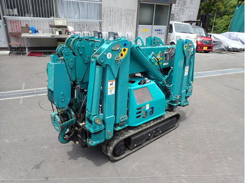 2tトラック　コンパクト　場所選ばない