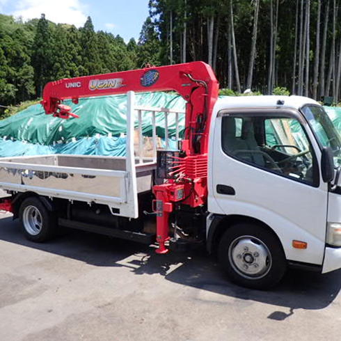 ユニック車　クレーン車　 再生中古トラック　小型クレーン