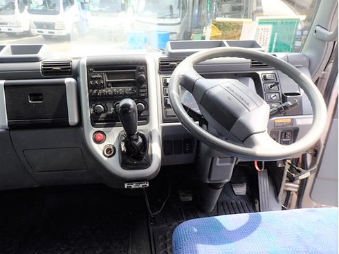 整備　架装　修理　車検　塗装