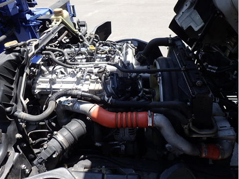 エンジン型式4P10