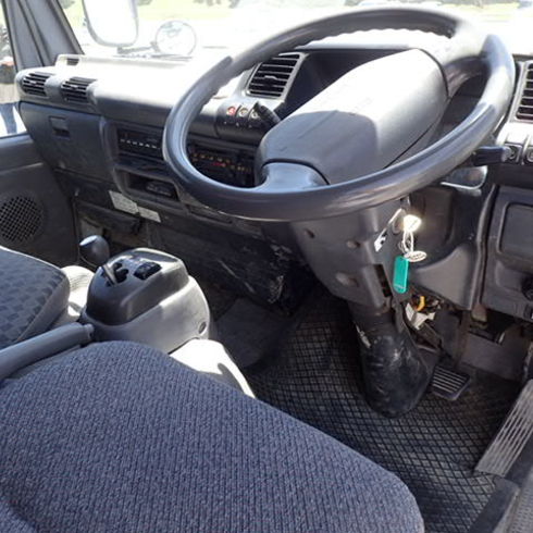 ユニック車　クレーン車　 再生中古トラック　小型クレーン