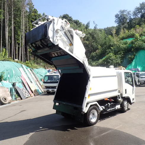 パッカー車 塵芥車 ごみ収集車 清掃車 