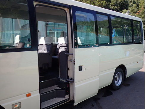 29人乗　走行少　ガソリン　ロングボディ