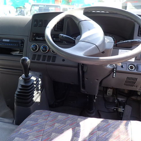 全国販売　高品質　はたらく車　走行少　大阪府交野市