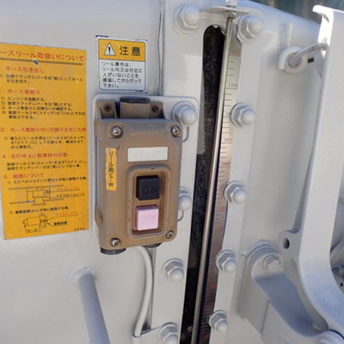 汲み取り　糞尿収集　モリタ　VAR418H