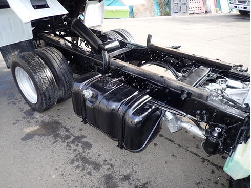 クレーン　高所作業車　ダンプ　重機　特殊車両