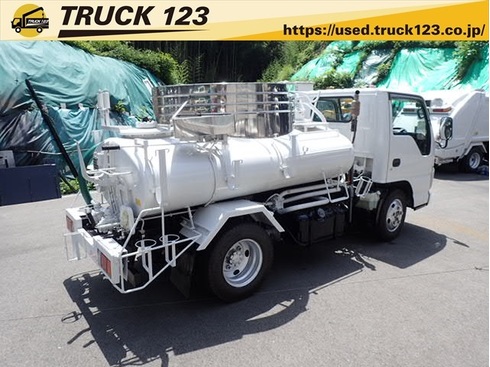 バキュームカー 糞尿車 衛生車　汲み取り車