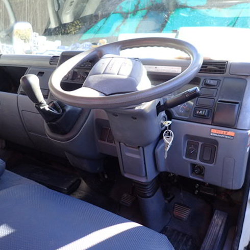 ユニック車　クレーン車　 再生中古トラック　小型クレーン