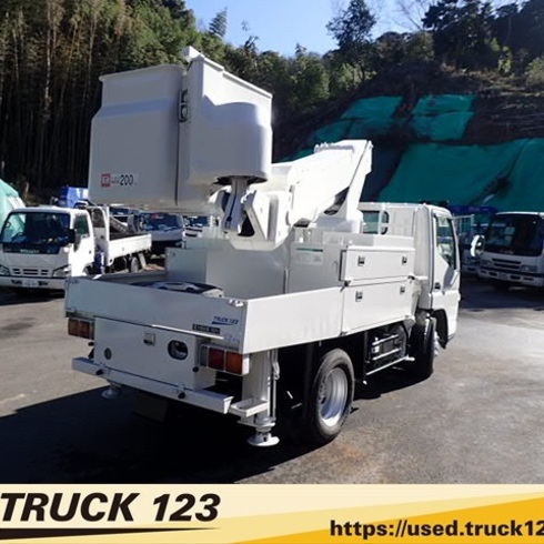 クレーン　高所作業車　ダンプ　重機　パッカー車