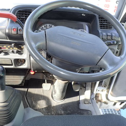 クレーン　高所作業車　ダンプ　重機　パッカー車