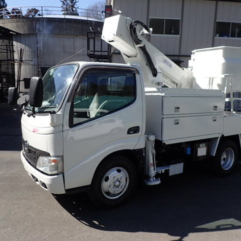 小型トラック　2tトラック　再生中古トラック　中古バケット車
