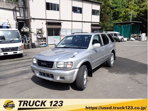 isuzu　イスズ　いすゞ　ヴィザード　タイプX
