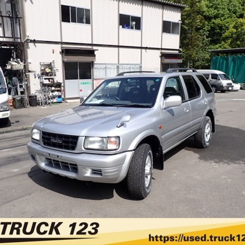 isuzu　イスズ　いすゞ　ヴィザード　タイプX