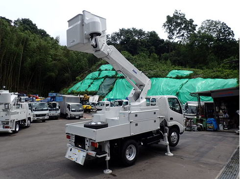 高所作業車　バケット車　アイチ　SH09A 9.7M