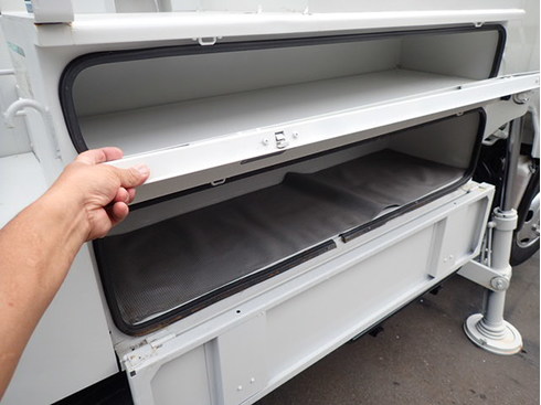 左右　工具箱　ES バックカメラ