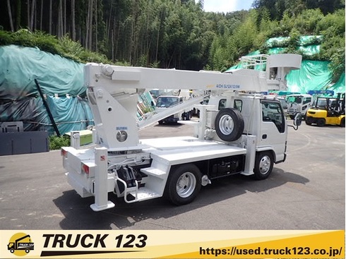 イスズ小型トラック いすゞ2t車