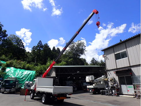 4段クレーン ラジコン　クレーン ワイドアウトリガ