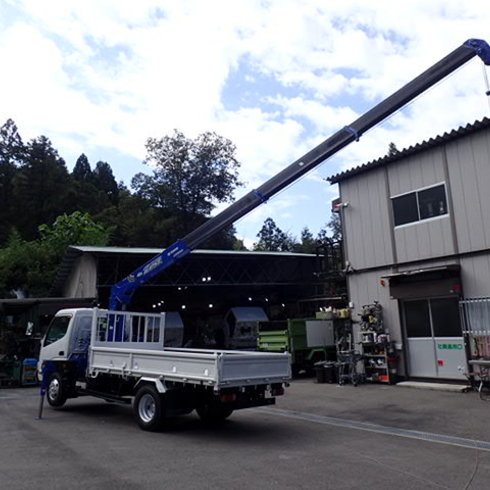 作動  販売情報　リユーストラック クレーン年次点検