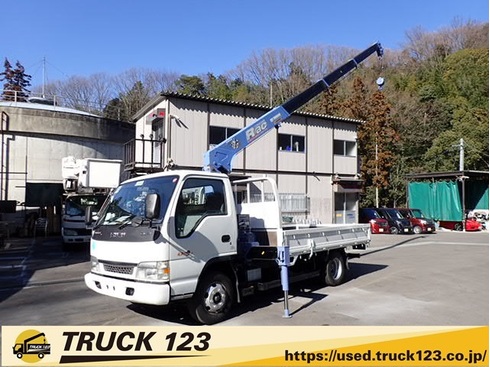 中古クレーン付きトラック
