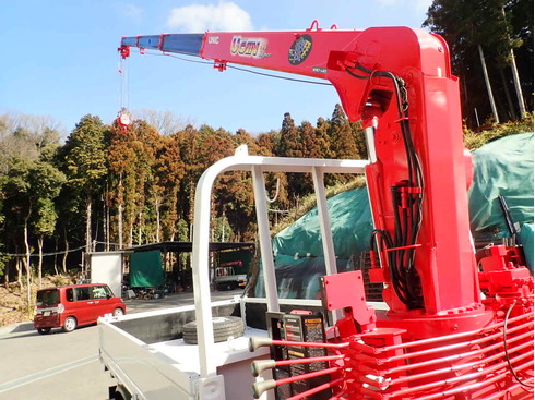 ユニック車　クレーン車　 クレーン付トラック　2トン　2ｔ