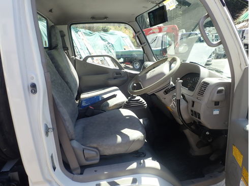 整備　架装　修理　車検　塗装