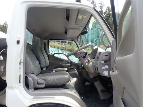 整備　架装　修理　車検　塗装