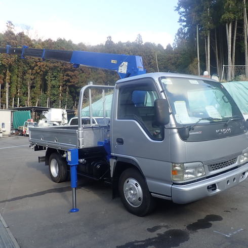 isuzu　イスズ　いすゞ　エルフ　ELF