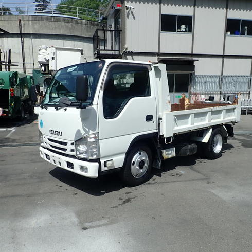 トラックエンジン いすゞのトラック 